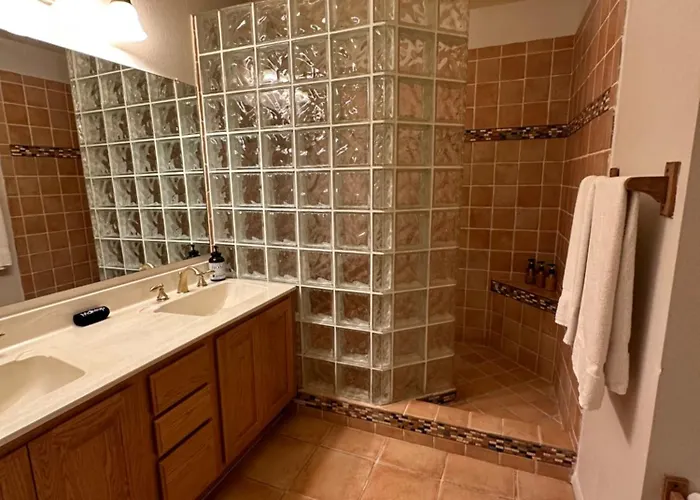 Holiday home Paradise In Scottsdale With Pool Oasis & Game