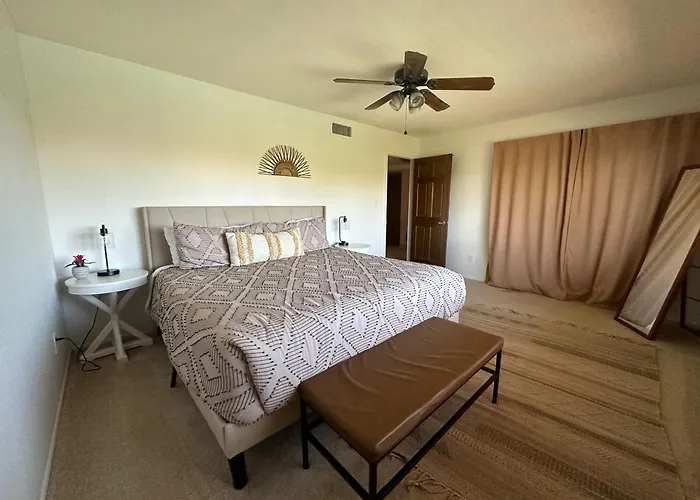 Holiday home Paradise In Scottsdale With Pool Oasis & Game *