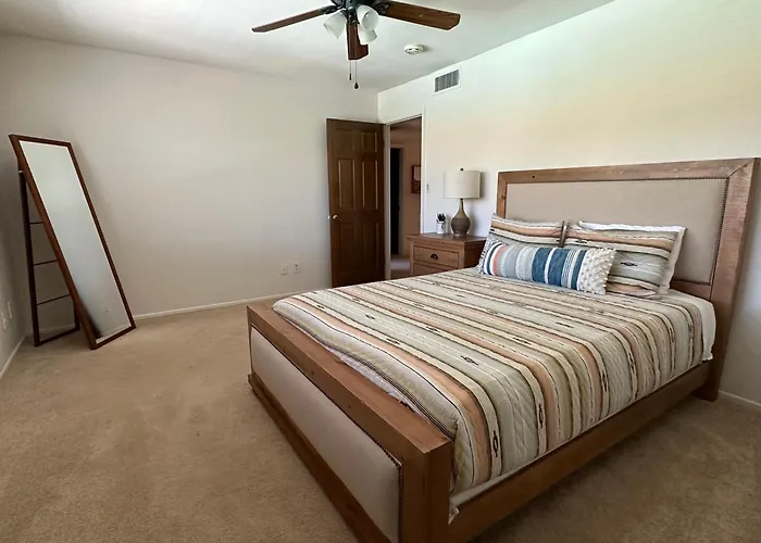 Holiday home Paradise In Scottsdale With Pool Oasis & Game *